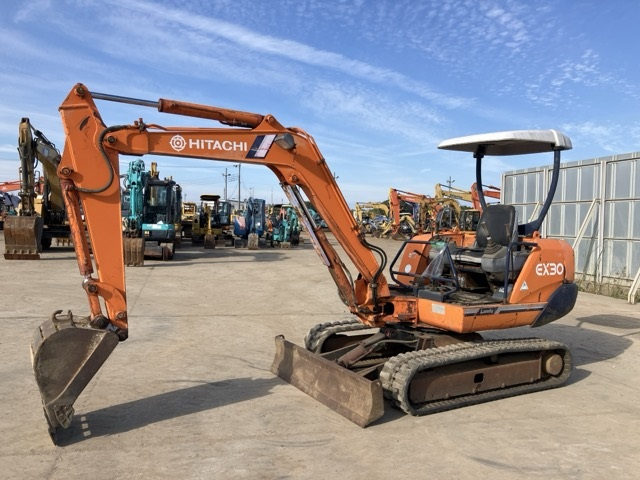 EX30