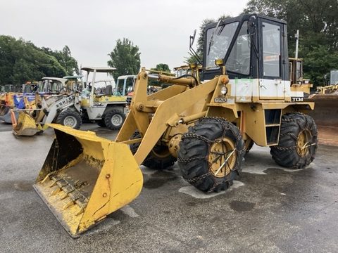 820